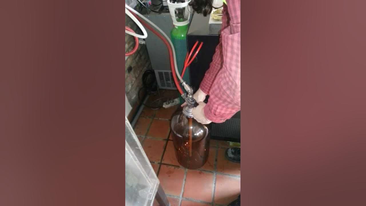 Connecting Pressurizing Depressurizing 20 L Petainer OneWayKeg