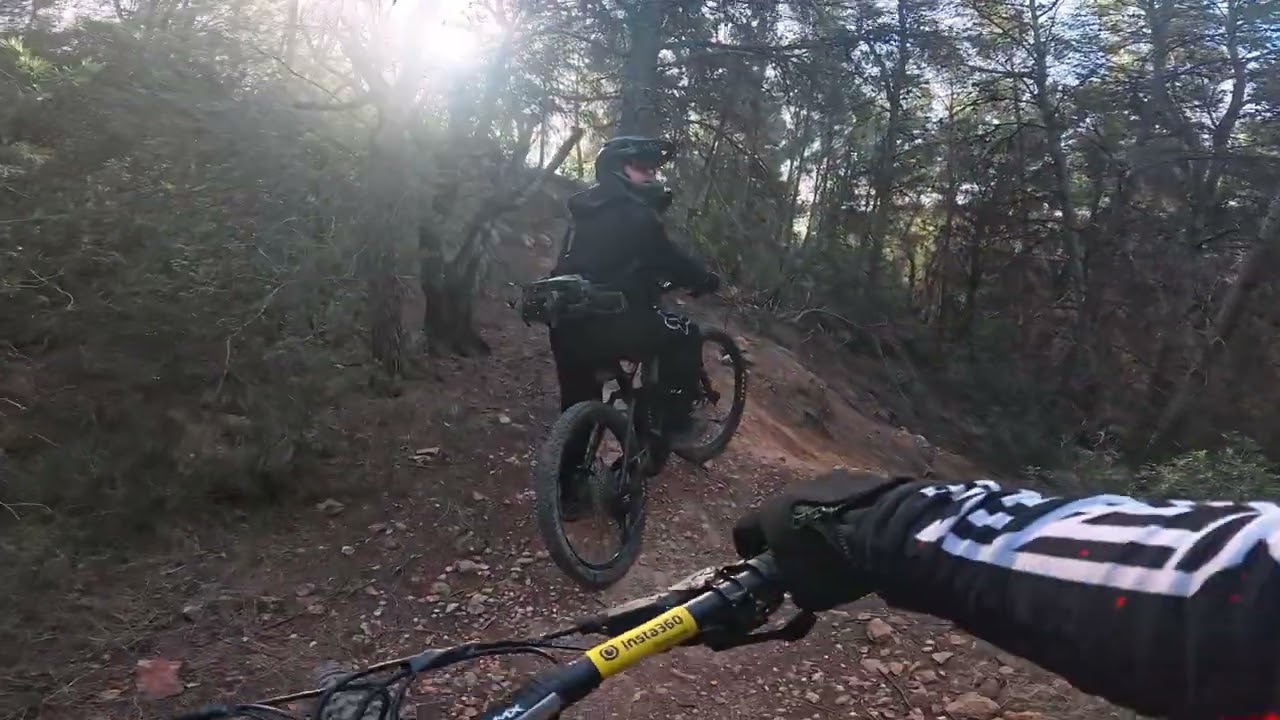 Abriendo boca Naquera