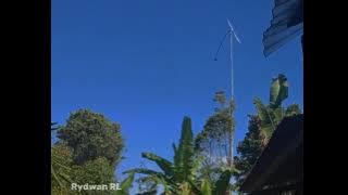 Kolecer ! Baling baling bambu berputar mengikuti arah angin di iringi musik relaksasi