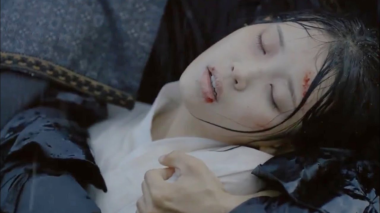 Bayılma Sahneleri #7 