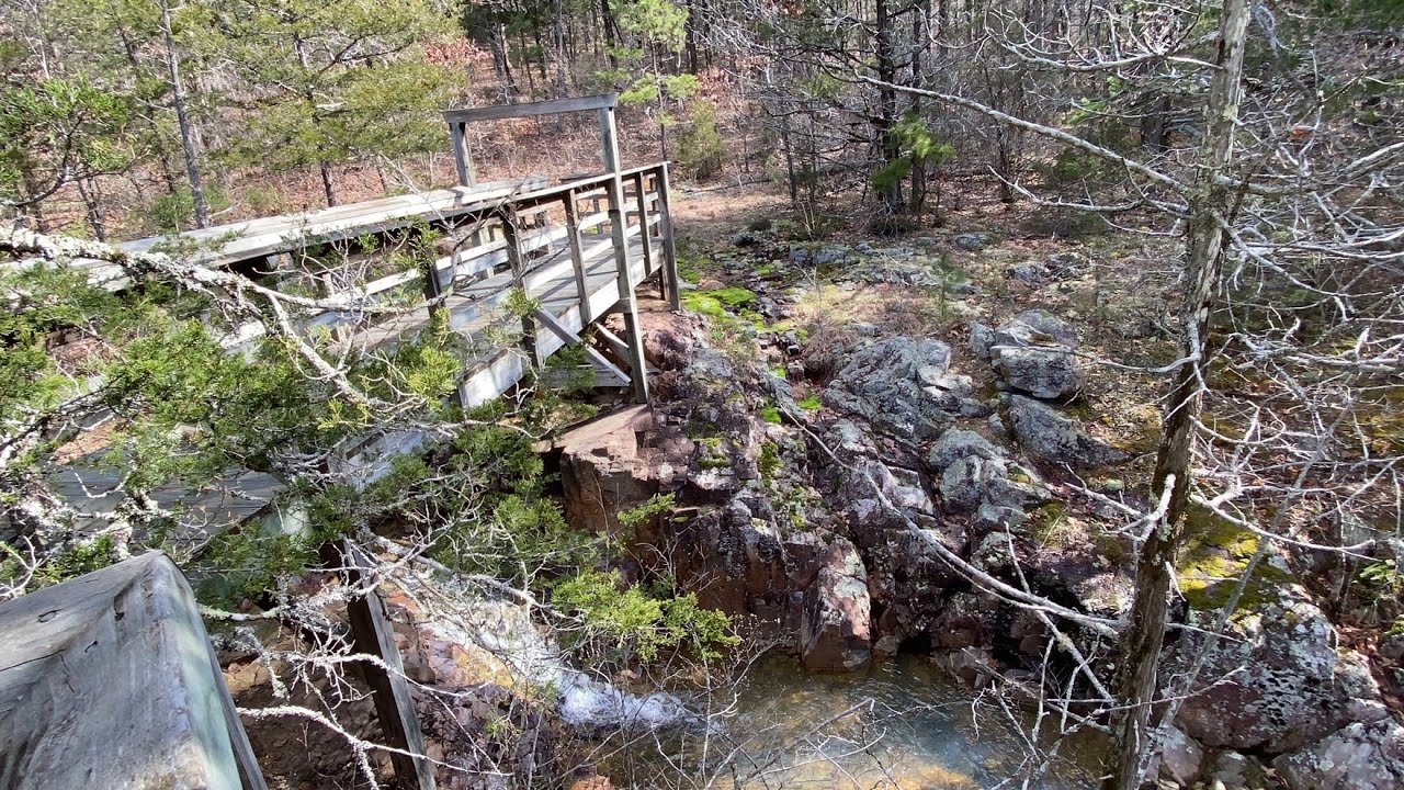 Lick Log Hollow Trail in Eminence, Missouri March 2021 YouTube