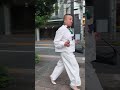 中国のハイヒールおじさん