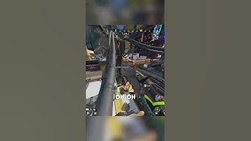 Just keep shooting! #apex #apexclips #apexlegends #gaming #twitch #streamer #twitchclips #funny