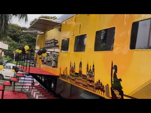 Restaurant in railway coch | restaurant on wheels in Mumbai | Indian  railways hotel #shorts - YouTube