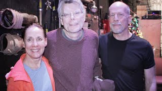 Stephen King visits Misery on Broadway and chats with Bruce and Laurie