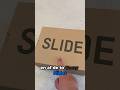 Måske sidste restock for disse Yeezys? #yeezy #yeezyslides #sneaker #sneakers #dksneakers