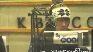 [Fancam] 101220 Eunhyuk & LeeTeuk @ Kiss The Radio - Jinger Bell (EunTeuk ver.).avi