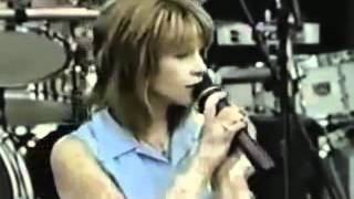 Patty Loveless – Lonely Too Long (Live) chords