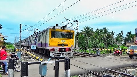 Quick Speedy Conventional EMU Train Skip Through Level Crossing Back to Back | Eastern Railways