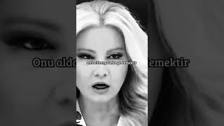 Muge Anli Ihanet Whatsapp Status