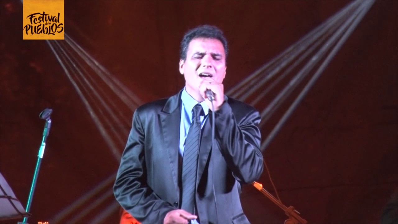 FESTIVAL DE LOS PUEBLOS NOCHE DE DOMINGO   CRISTIAN REINOSO Y LA BANDA DEL EFRA