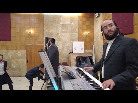 הרשי פרידמן 🎹 שמוליק גפנר 🎤 בביצוע מזרחי 🔥🪘🎼