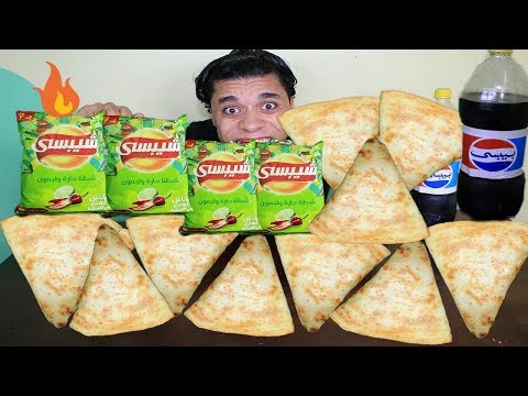 تحدي منيو كامل 10كريب مصري حارو 4 اكياس شيبس حار و2لتر بيبسي العقاب خطيير