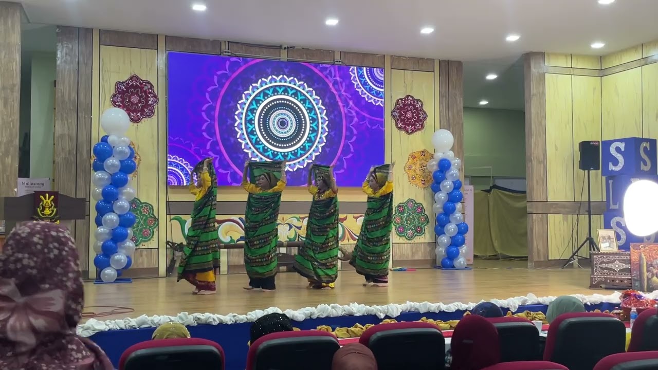 Meranao Cultural Dance [kapmalo-malong, kapagapir and kambayok] MSU-Masiu CHS | Kampilan ng snowland