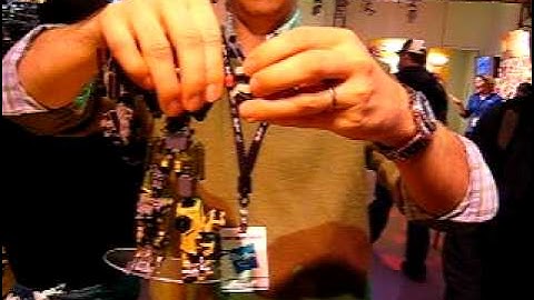 Power[ ]Core Combiners demo at Toyfair 2010 (Powercore)