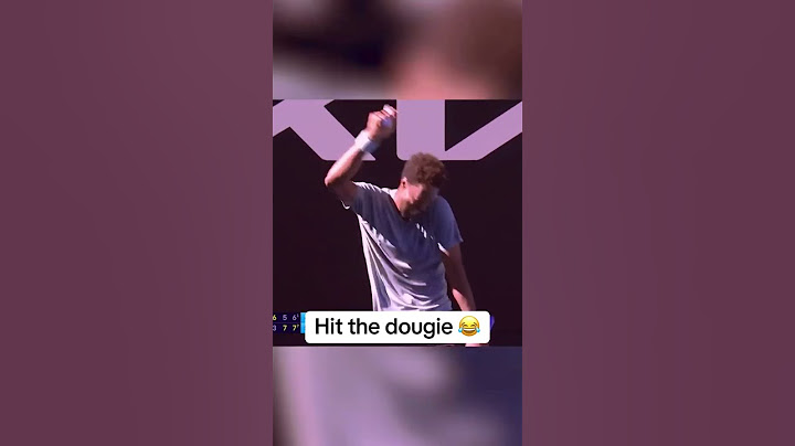 Gael Monfils hit that 😂