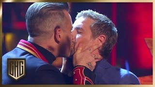 Robbie Williams und Klaas singen 