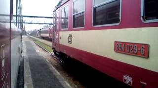 Odjezd A Příjezd Vlaků S3 Nebo R3 Sp.české Dráhy Do Zastávky Praha-Čakovice