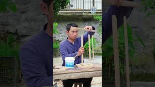 This Ancient Lantern Spins Without Electricity