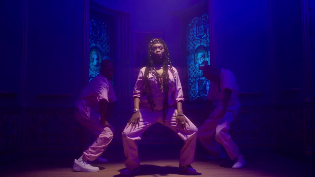 Ivorian Doll Body Bag (Official Dance Break) YouTube