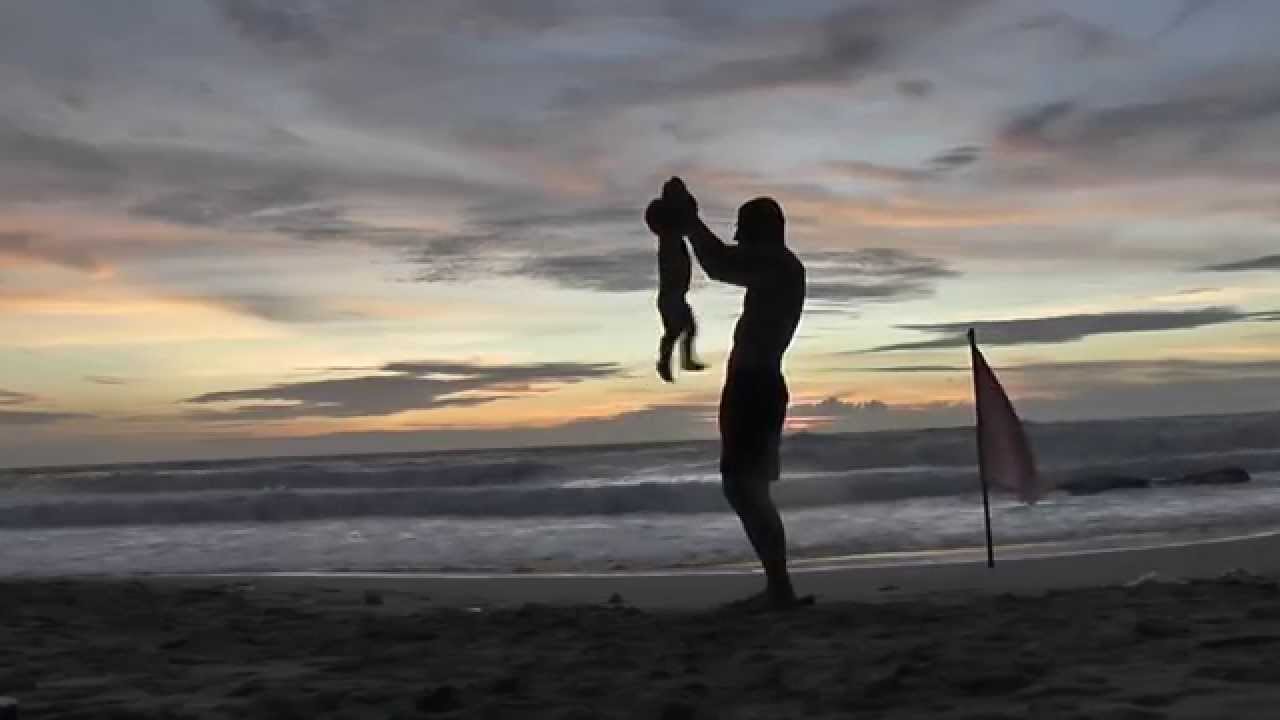 Динамическая гимнастика для младенцев Dynamic gymnastics for infants Dynamische gymnastik für Babys