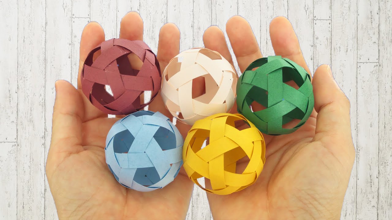 紙を編んで作る丸くて可愛いボール Diy How To Make A Paper Ball Paper Weaving Youtube