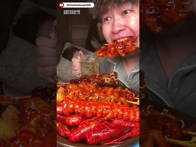 Most SATISFYING Spicy Noodles & Crispy Chicken! 🍜🔥 #mukbang#chiken #noddles #funnyshorts