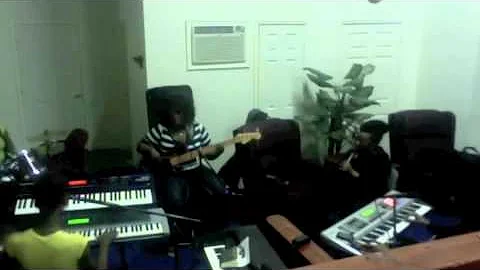 VENUS ALL GIRL BAND