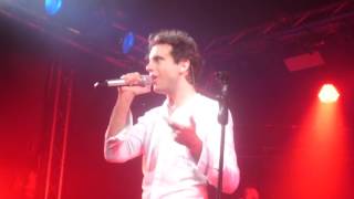 Mika - Elle Me Dit (Intro) @ Den Atelier Luxembourg