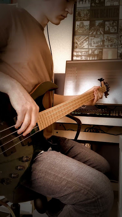 Guerrilla Radio Bass