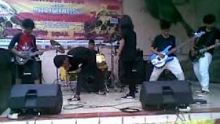 Dont Cry Vina  The Torment killing Me Inside aras Cafe