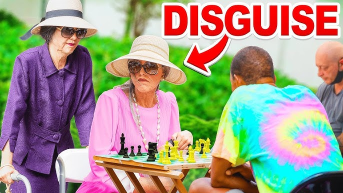 Video of Dina Belenkaya cheating OTB in a chess hustle at the park