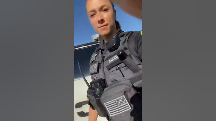 Sexy Policía mmmm