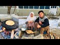 Pathar Pa Roti || The Log_Life Food Of Gilgit Baltistan Prepared By My Mummy Using Big Plane Stone