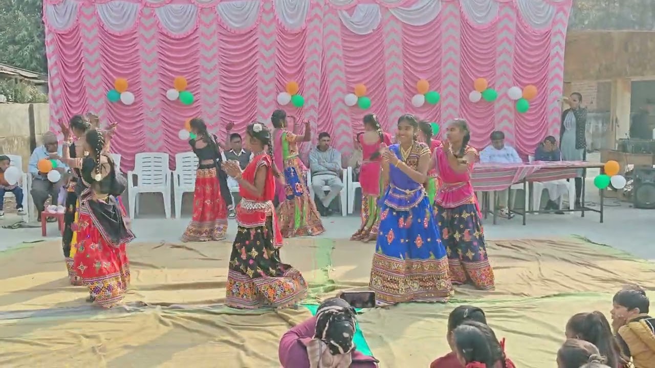 ગરબો -  દૂધે તે ભરી તલાવડી...