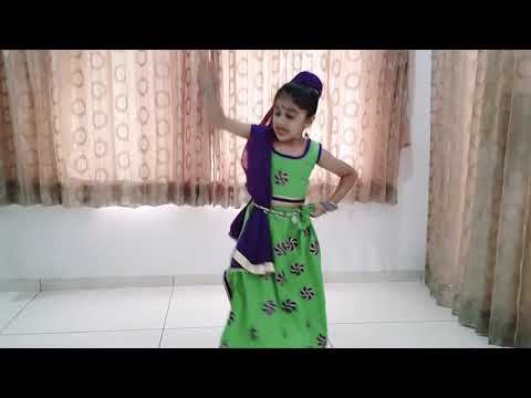 Lets Play Garba On DHOLIDA With KAVYA💃💃💃