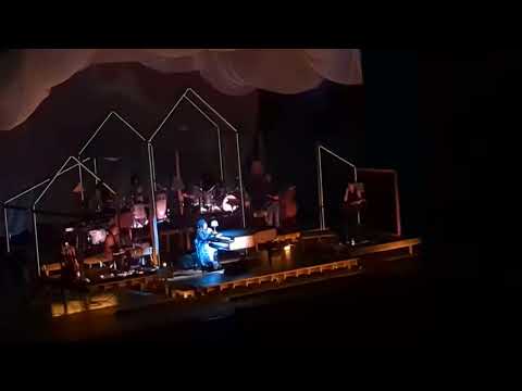 Sara Bareilles - Banter Still Crying/Just A Kid - Radio City