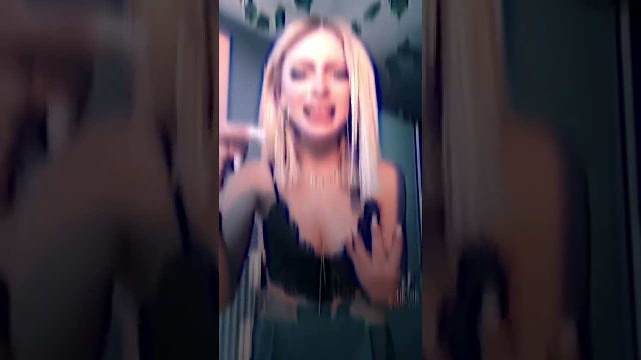 Arka planı çok istediniz beğenerek alın ( edit bana ait) 