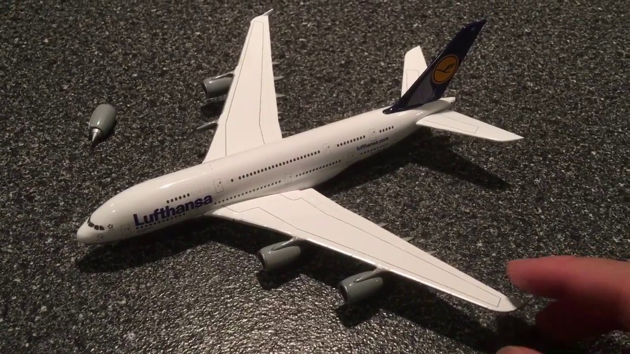 lufthansa diecast airplanes