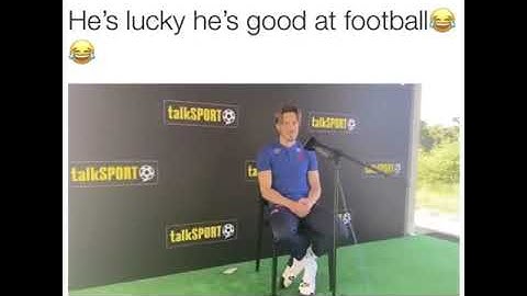 Bruh Jack grealish is dumb as hell!