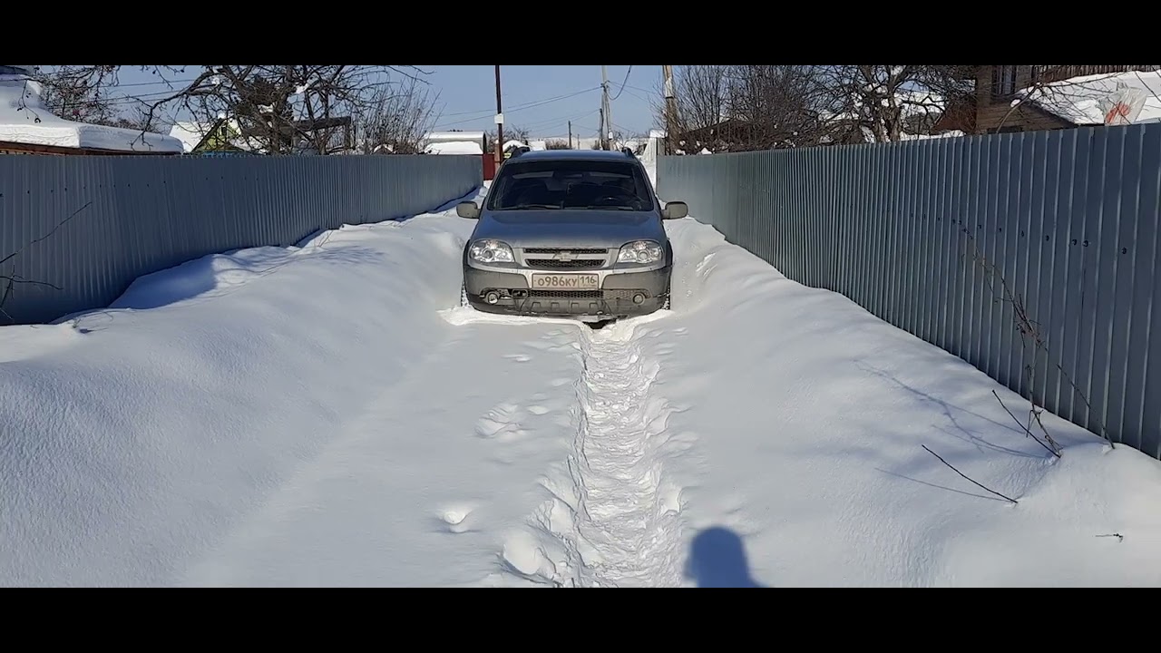 шевроле нива на r18 дисках по снегу - YouTube