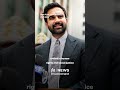 🇺🇸 Mamdani unfazed as woman confronts him in Brooklyn