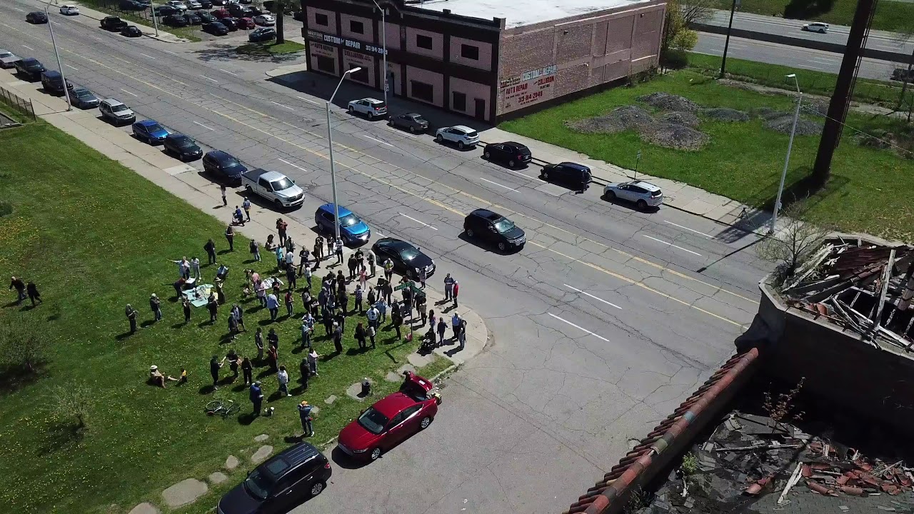 Russ Gibb Memorial Bubble Release at the Grande Ballroom - 5.5.19