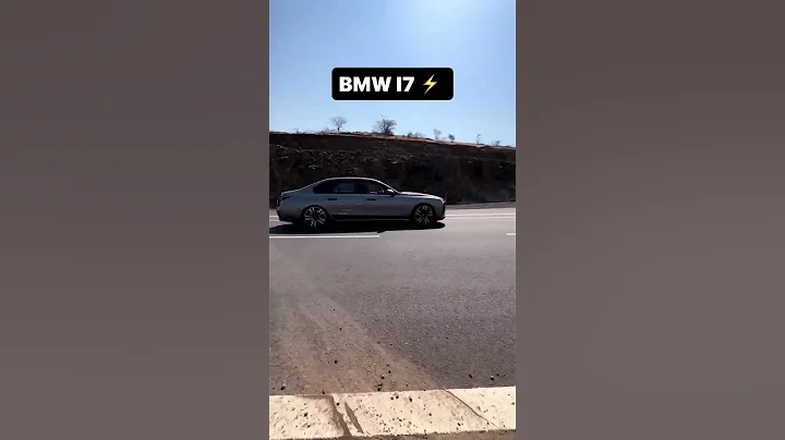 BMW i7 xDrive60 BMW eDrive technology, electric xDrive all-wheel drive.