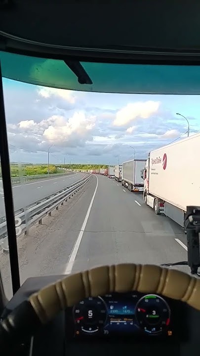Пробка на Трассе М5 в сторону Самары. Работа в ТК Деловые линии ...