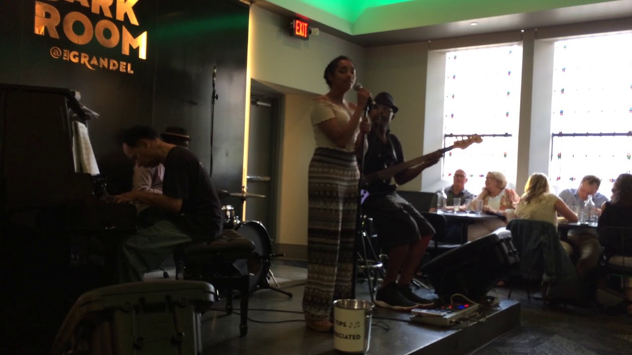 Christina Jones Sings Summertime At The Dark Room In St Louis