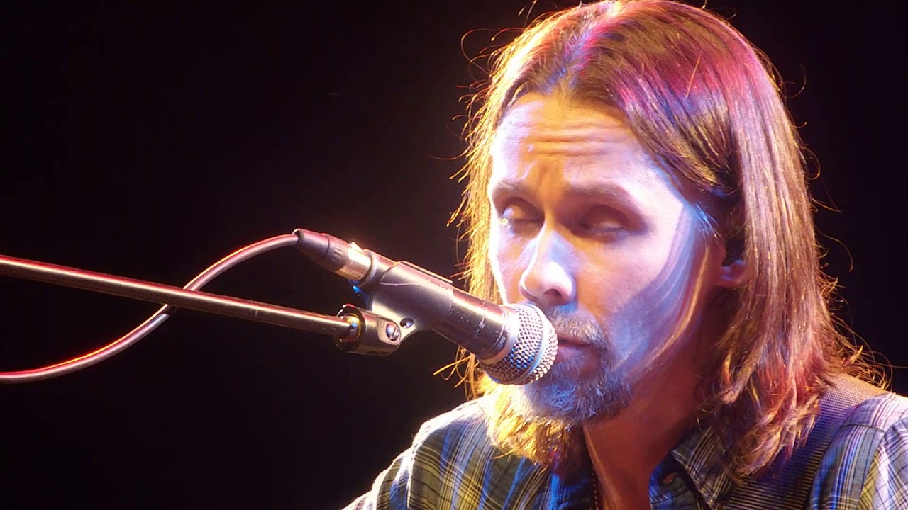 Myles kennedy hallelujah wien april 1 2018 youtube