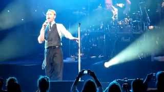 Ronan Keating - The Way You Make Me Feel (Live in Melbourne)