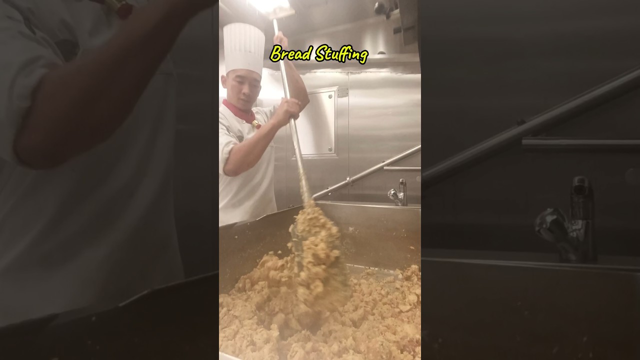 Bread Stuffing #cruisetour #cruiseship #chefonboard #cheflife