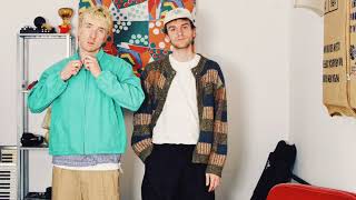 Good Neighbours  Daisies instrumental